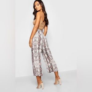 boohoo snake skin culottes